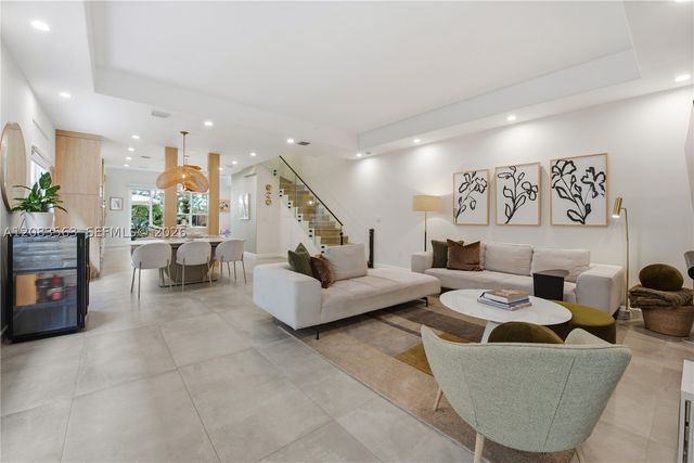 3112 Ohio St, Miami, FL 33133