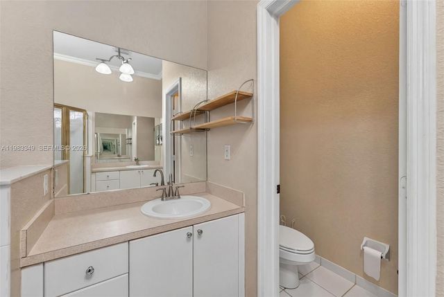 3090 SE 7th Pl, Homestead, FL 33033