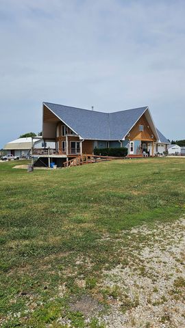 5612 N 3000w Road, Bourbonnais, IL 60914