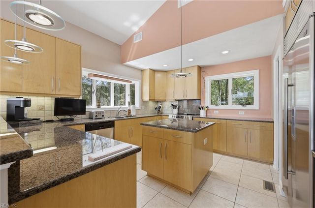 3094 Bray RD, Virginia Beach, VA 23452