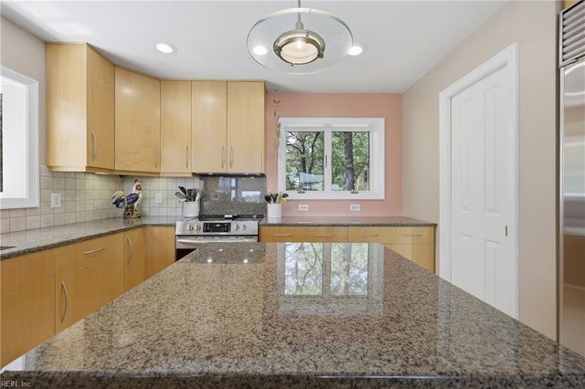 3094 Bray RD, Virginia Beach, VA 23452