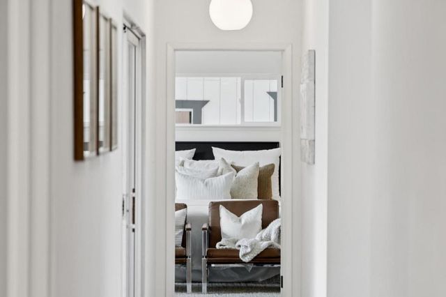 3032 Arguello Drive, Burlingame, CA 94010