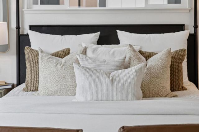 3032 Arguello Drive, Burlingame, CA 94010