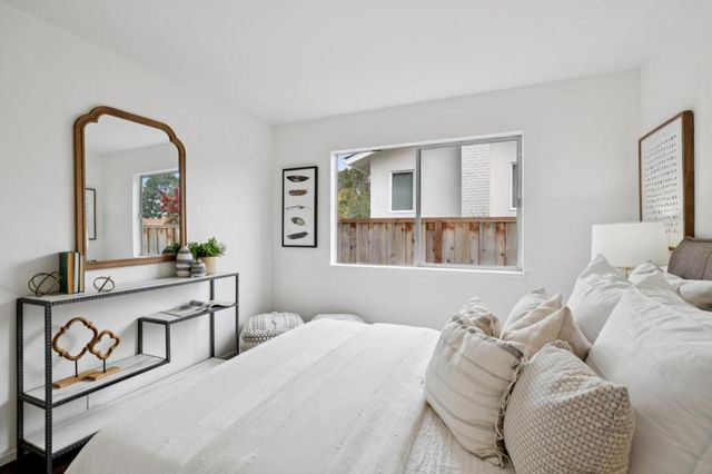 3032 Arguello Drive, Burlingame, CA 94010