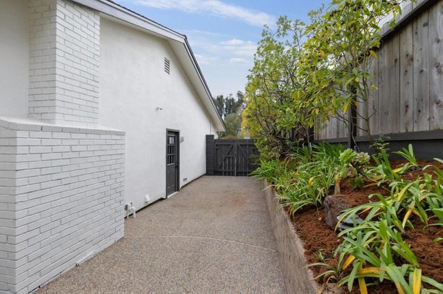 3032 Arguello Drive, Burlingame, CA 94010