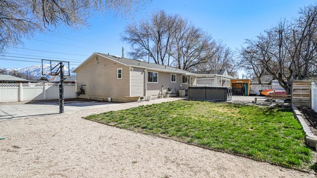 6012 S 700 W, Murray, UT 84123
