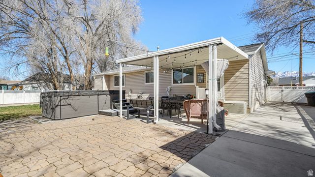 6012 S 700 W, Murray, UT 84123