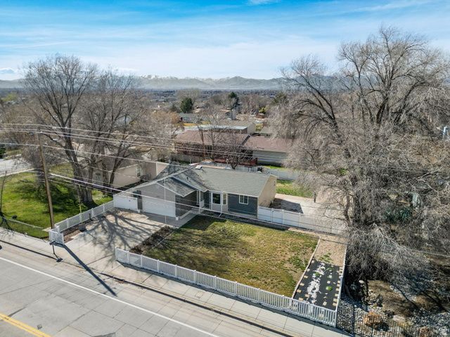 6012 S 700 W, Murray, UT 84123