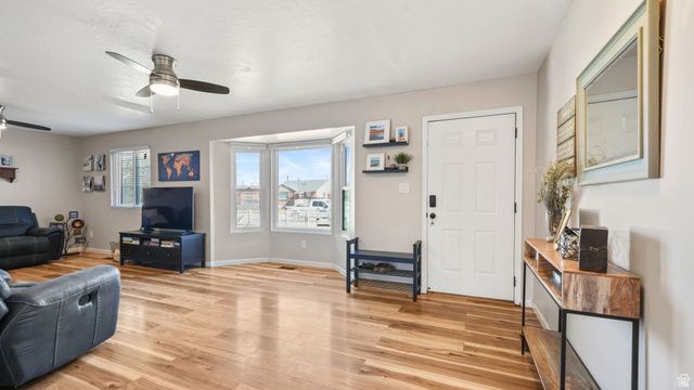 6012 S 700 W, Murray, UT 84123