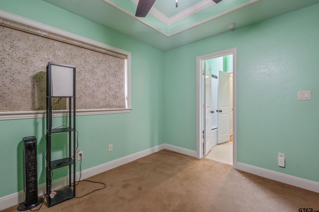 3072 Yasmeen Cir, Flint, TX 75762