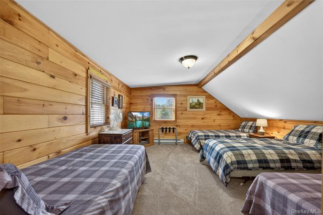 19 Arrowhead Lane, Narrowsburg, NY 12764