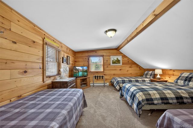 19 Arrowhead Lane, Narrowsburg, NY 12764