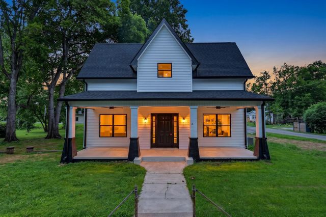102 Cowan St, W, Cowan, TN 37318