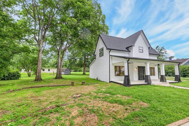 102 Cowan St, W, Cowan, TN 37318