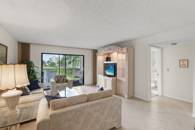 14500 Stirling Way 206, Delray Beach, FL 33446