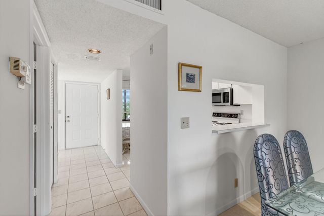 14500 Stirling Way 206, Delray Beach, FL 33446