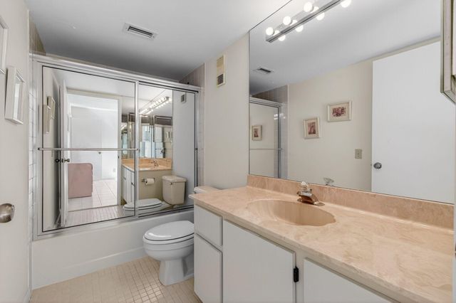 14500 Stirling Way 206, Delray Beach, FL 33446