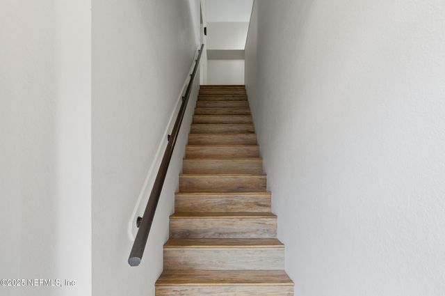 13700 RICHMOND PARK Drive N 607, Jacksonville, FL 32224