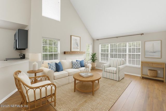 13700 RICHMOND PARK Drive N 607, Jacksonville, FL 32224