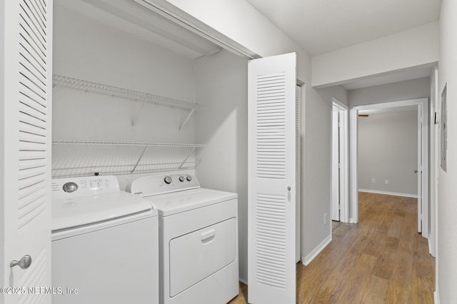 13700 RICHMOND PARK Drive N 607, Jacksonville, FL 32224