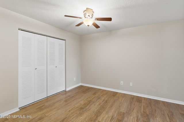 13700 RICHMOND PARK Drive N 607, Jacksonville, FL 32224