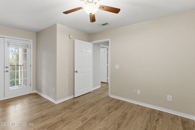 13700 RICHMOND PARK Drive N 607, Jacksonville, FL 32224