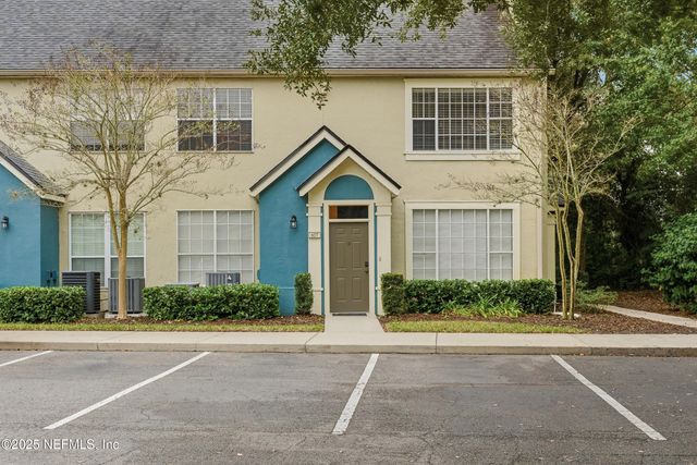 13700 RICHMOND PARK Drive N 607, Jacksonville, FL 32224