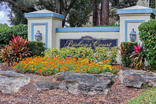 13700 RICHMOND PARK Drive N 607, Jacksonville, FL 32224