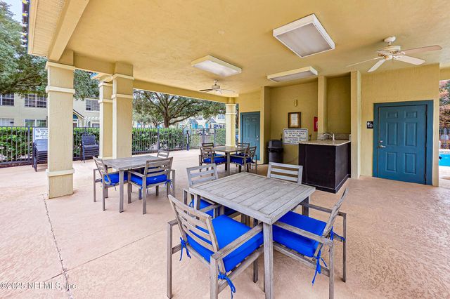 13700 RICHMOND PARK Drive N 607, Jacksonville, FL 32224