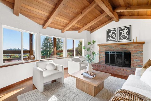 555 Bohnen Road, Santa Cruz, CA 95065