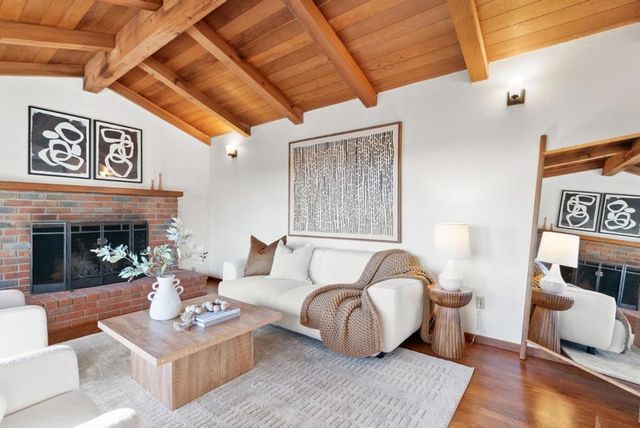 555 Bohnen Road, Santa Cruz, CA 95065