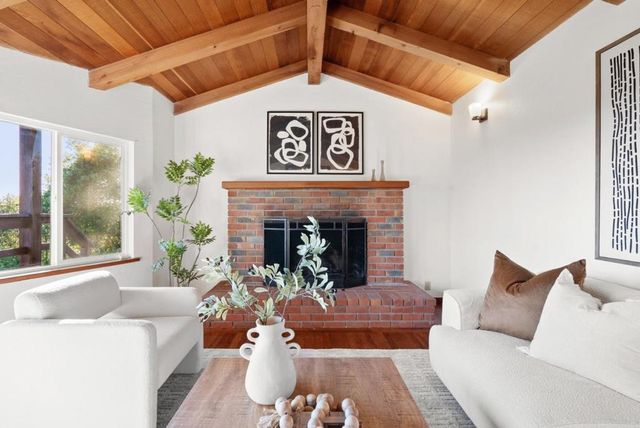 555 Bohnen Road, Santa Cruz, CA 95065