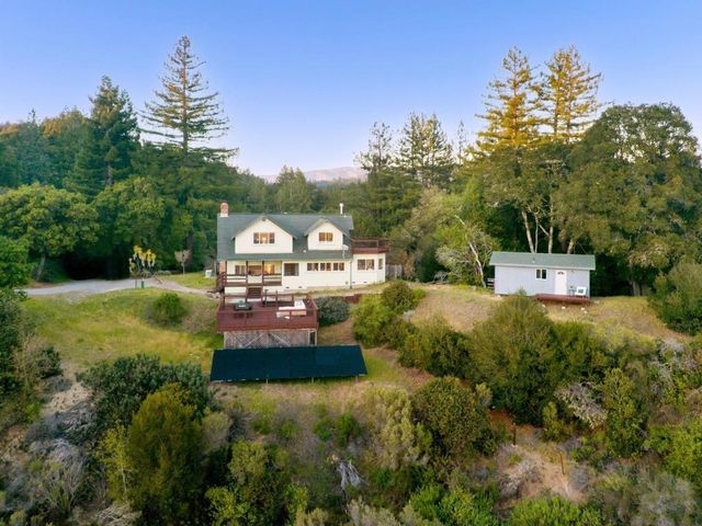555 Bohnen Road, Santa Cruz, CA 95065