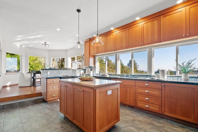 555 Bohnen Road, Santa Cruz, CA 95065