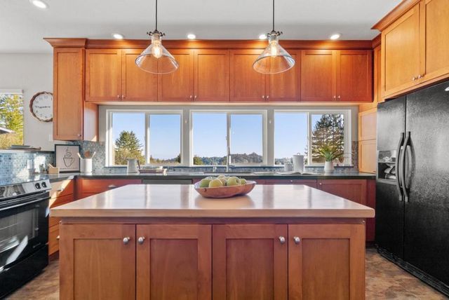 555 Bohnen Road, Santa Cruz, CA 95065