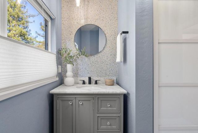 555 Bohnen Road, Santa Cruz, CA 95065