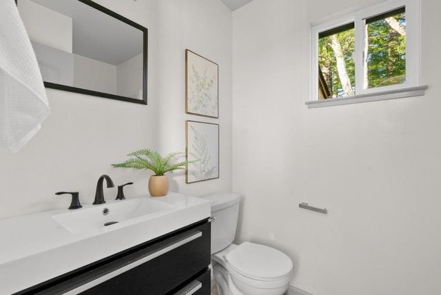 555 Bohnen Road, Santa Cruz, CA 95065