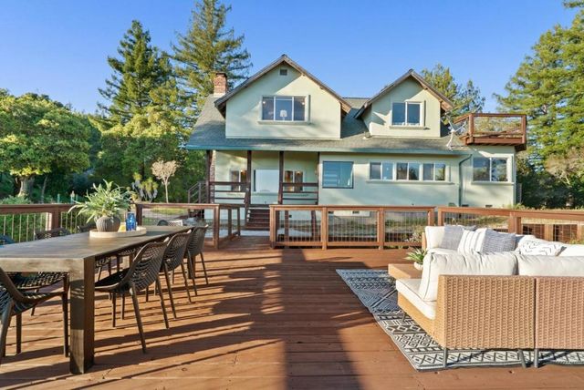 555 Bohnen Road, Santa Cruz, CA 95065