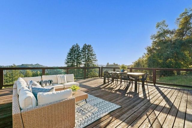 555 Bohnen Road, Santa Cruz, CA 95065