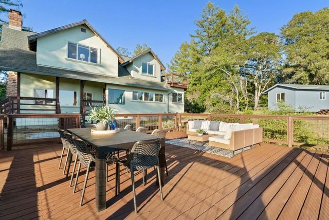 555 Bohnen Road, Santa Cruz, CA 95065