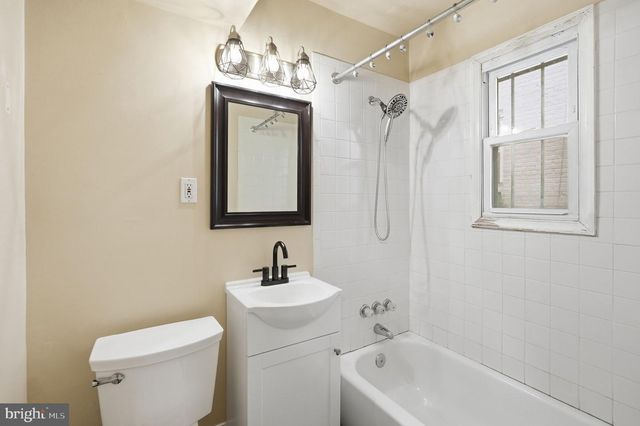 3417 B ST SE, Washington, DC 20019