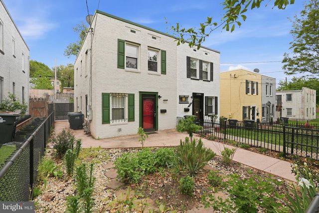 3417 B ST SE, Washington, DC 20019