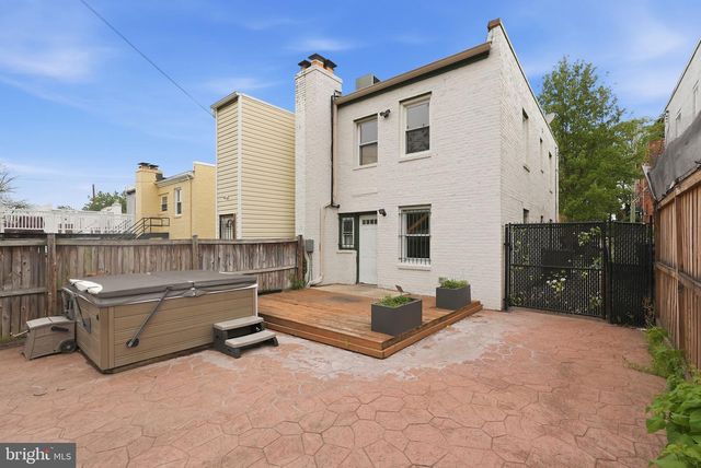 3417 B ST SE, Washington, DC 20019