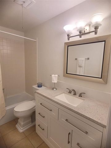 3360 S OSPREY AVENUE 201B, Sarasota, FL 34239