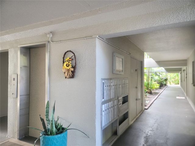 3360 S OSPREY AVENUE 201B, Sarasota, FL 34239