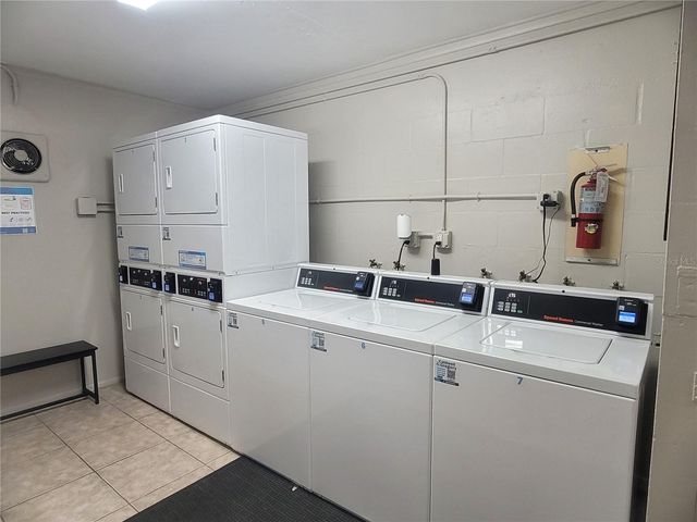 3360 S OSPREY AVENUE 201B, Sarasota, FL 34239