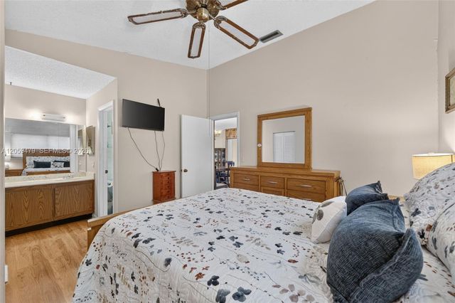 7508 SW 6th Court, North Lauderdale, FL 33068