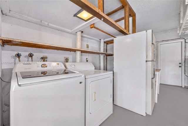 7508 SW 6th Court, North Lauderdale, FL 33068