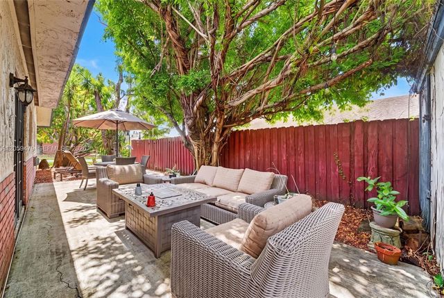 7508 SW 6th Court, North Lauderdale, FL 33068