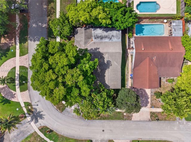 7508 SW 6th Court, North Lauderdale, FL 33068